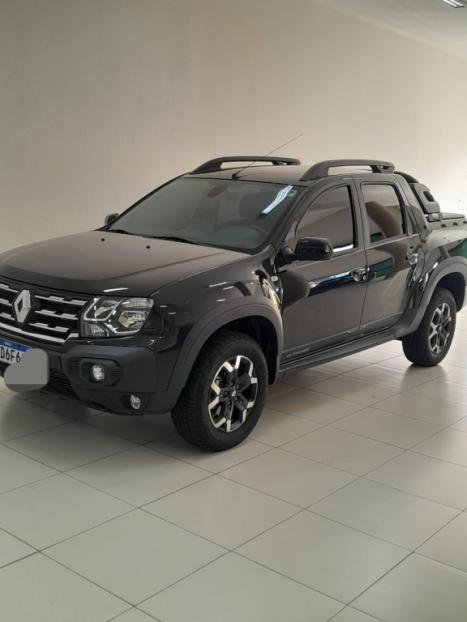 RENAULT Oroch 1.3 16V 4P OUTSIDER TURBO TCe AUTOMTICO CVT, Foto 3