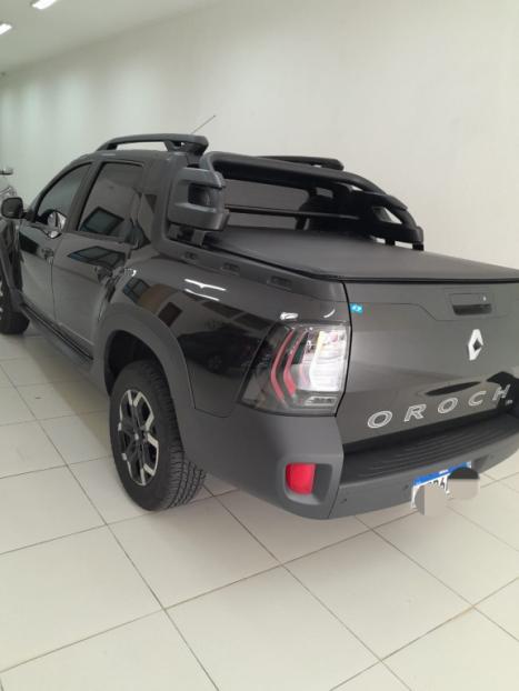 RENAULT Oroch 1.3 16V 4P OUTSIDER TURBO TCe AUTOMTICO CVT, Foto 6