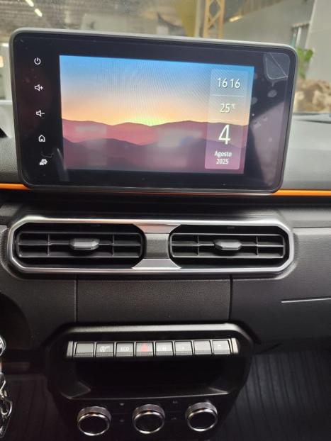 RENAULT Oroch 1.3 16V 4P OUTSIDER TURBO TCe AUTOMTICO CVT, Foto 15