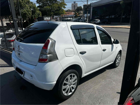 RENAULT Sandero 1.0 16V 4P FLEX EXPRESSION, Foto 3