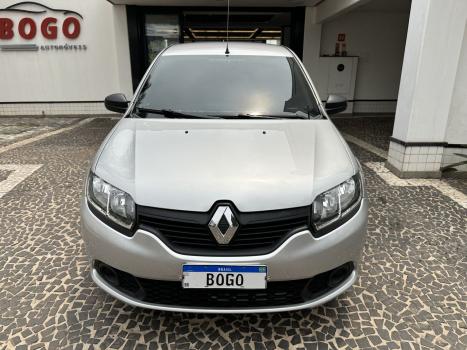 RENAULT Sandero 1.0 16V 4P FLEX AUTHENTIQUE, Foto 2