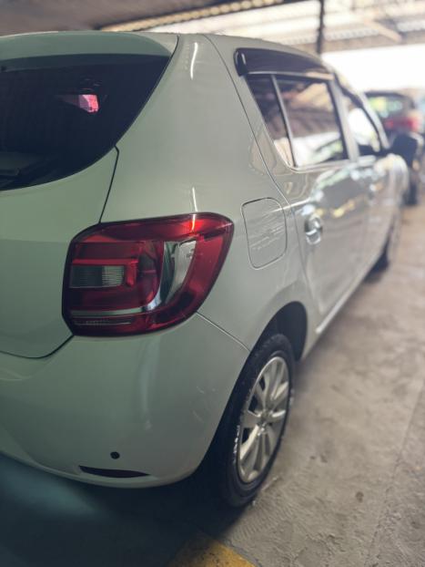 RENAULT Sandero 1.0 16V 4P FLEX EXPRESSION, Foto 3