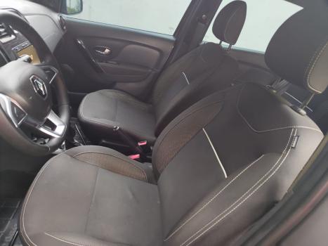 RENAULT Sandero 1.0 12V 4P FLEX SCE ZEN, Foto 2
