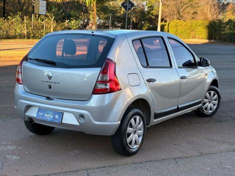 RENAULT Sandero 1.0 16V 4P FLEX EXPRESSION, Foto 3