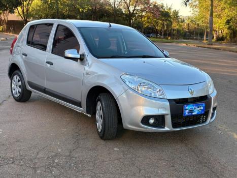 RENAULT Sandero 1.0 16V 4P FLEX EXPRESSION, Foto 4