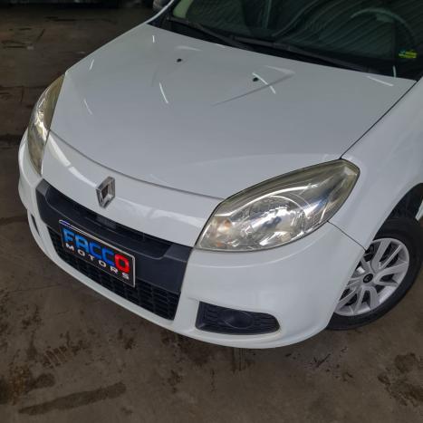 RENAULT Sandero 1.0 16V 4P FLEX AUTHENTIQUE, Foto 2