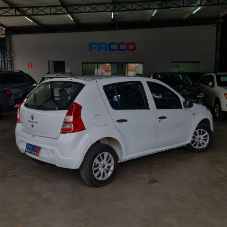 RENAULT Sandero 1.0 16V 4P FLEX AUTHENTIQUE, Foto 8
