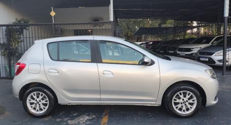 RENAULT Sandero 1.0 16V 4P FLEX EXPRESSION, Foto 3