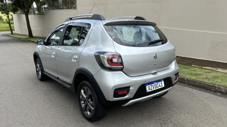 RENAULT Sandero 1.6 16V 4P FLEX SCE STEPWAY EXPRESSION, Foto 4