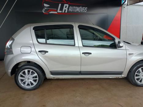 RENAULT Sandero 1.6 16V 4P FLEX SCE EXPRESSION, Foto 2