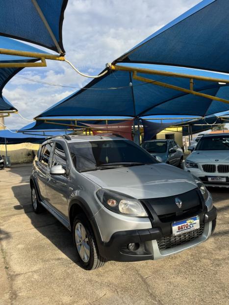 RENAULT Sandero 1.6 16V 4P FLEX STEPWAY, Foto 3