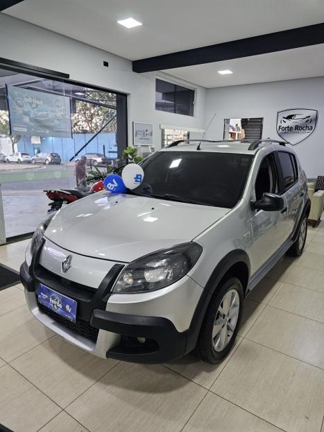 RENAULT Sandero 1.6 16V 4P FLEX STEPWAY, Foto 1