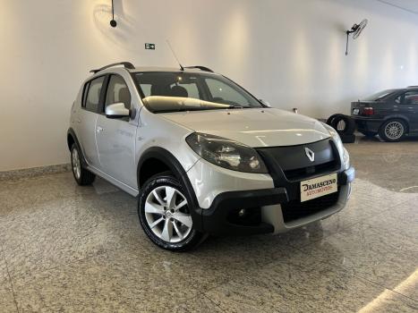 RENAULT Sandero 1.6 16V 4P FLEX SCE STEPWAY DINAMIQUE, Foto 2