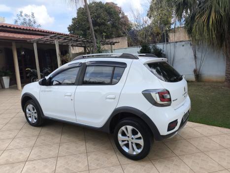 RENAULT Sandero 1.6 4P FLEX STEPWAY, Foto 6