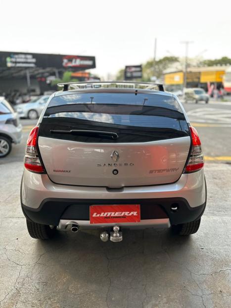 RENAULT Sandero 1.6 16V 4P FLEX STEPWAY, Foto 4
