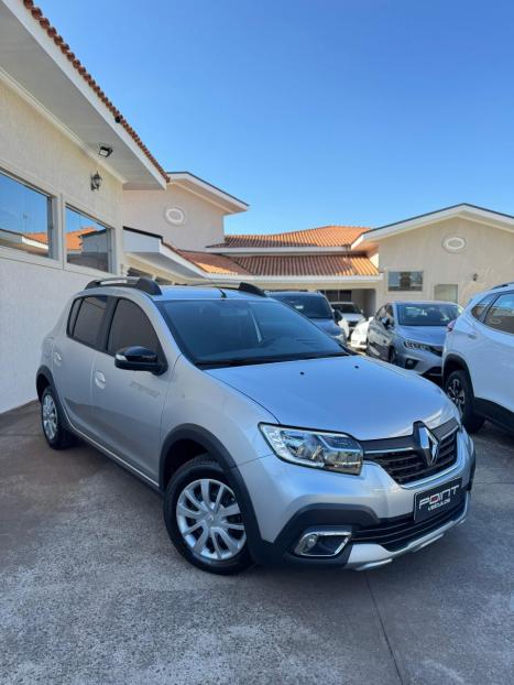RENAULT Stepway 1.0 12V 4P FLEX SCE ZEN, Foto 1