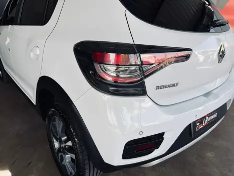 RENAULT Stepway 1.6 16V 4P FLEX INTENSE X-TONIC AUTOMTICO CVT, Foto 5