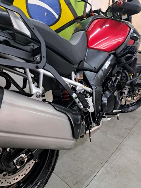 SUZUKI DL 1000 V-Strom A, Foto 5