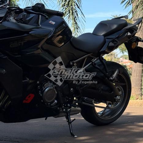 SUZUKI GSX-S 1000 GT, Foto 5