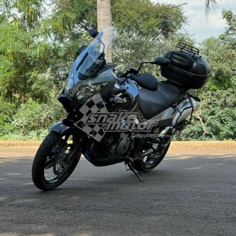 SUZUKI V-Strom DL 1000 A, Foto 7