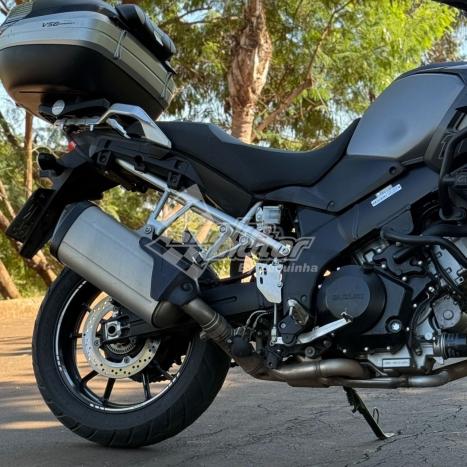 SUZUKI V-Strom DL 1000 A, Foto 3