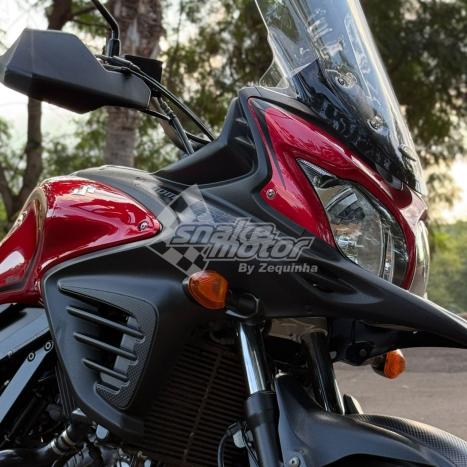 SUZUKI V-Strom DL 650 XT, Foto 2