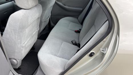 TOYOTA Corolla 1.6 16V 4P XLI, Foto 4