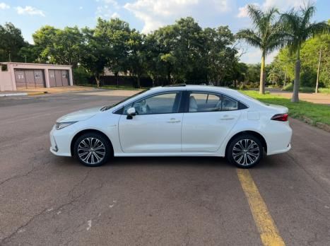 TOYOTA Corolla 1.8 16V 4P FLEX HBRIDO ALTIS A PREMIUM AUTOMTICO CVT, Foto 3