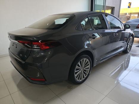 TOYOTA Corolla 2.0 16V 4P FLEX XEI DIRECT SHIFT AUTOMTICO CVT, Foto 9