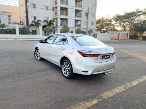 TOYOTA Corolla 2.0 16V 4P FLEX XEI DIRECT SHIFT AUTOMTICO CVT, Foto 5