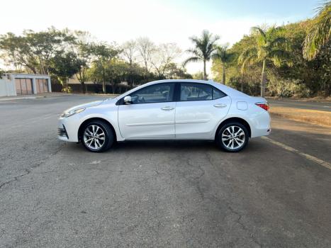 TOYOTA Corolla 2.0 16V 4P FLEX XEI DIRECT SHIFT AUTOMTICO CVT, Foto 6