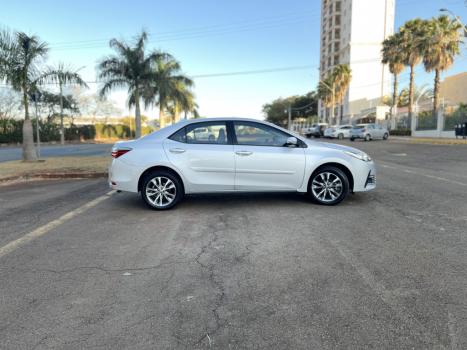 TOYOTA Corolla 2.0 16V 4P FLEX XEI DIRECT SHIFT AUTOMTICO CVT, Foto 7