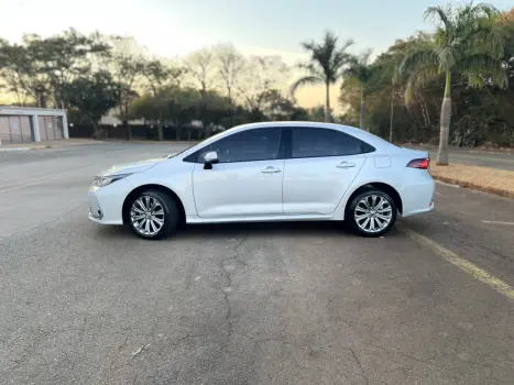 TOYOTA Corolla 2.0 16V 4P FLEX XEI DIRECT SHIFT AUTOMTICO CVT, Foto 6