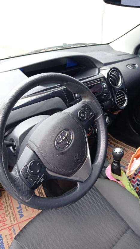 TOYOTA Etios Hatch 1.5 16V 4P FLEX XS, Foto 4