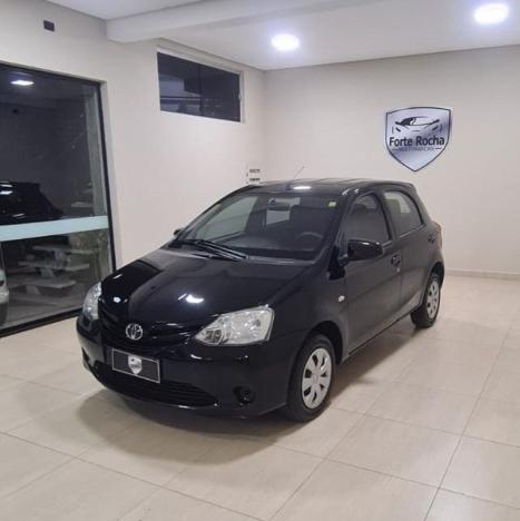 TOYOTA Etios Hatch 1.5 16V 4P FLEX XS, Foto 2