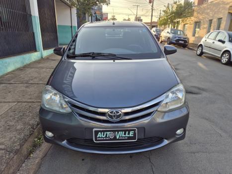 TOYOTA Etios Hatch 1.5 16V 4P FLEX XLS, Foto 2