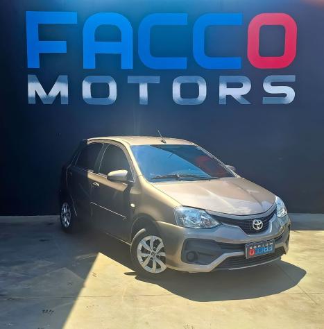 TOYOTA Etios Hatch 1.5 16V 4P FLEX XS AUTOMTICO, Foto 1