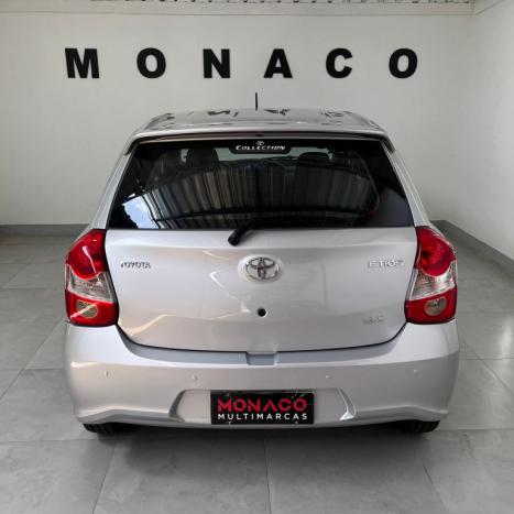 TOYOTA Etios Hatch 1.3 16V 4P FLEX X AUTOMTICO, Foto 12