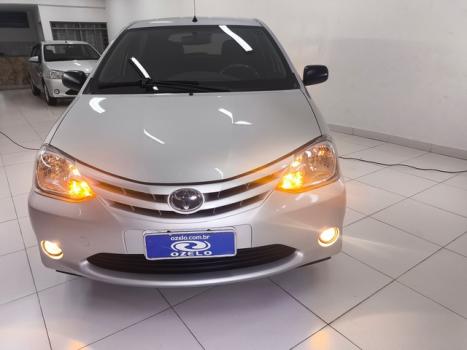 TOYOTA Etios Hatch 1.3 16V 4P FLEX X, Foto 8