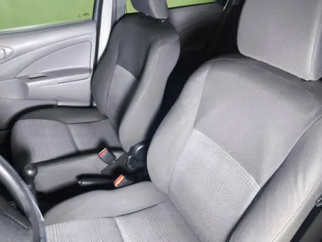 TOYOTA Etios Hatch 1.3 16V 4P FLEX X, Foto 14
