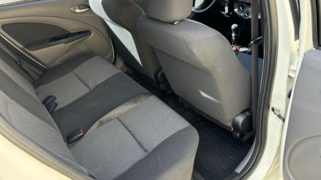 TOYOTA Etios Hatch 1.5 16V 4P FLEX XLS, Foto 7