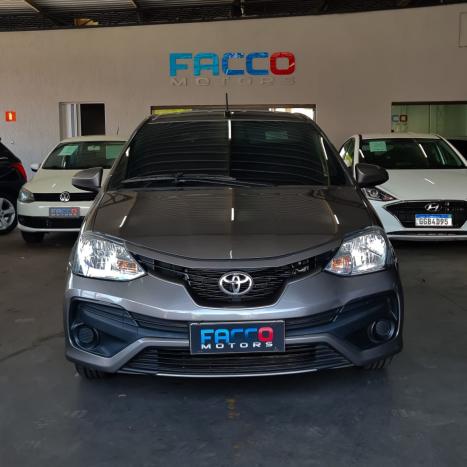 TOYOTA Etios Hatch 1.5 16V 4P FLEX XS AUTOMTICO, Foto 6
