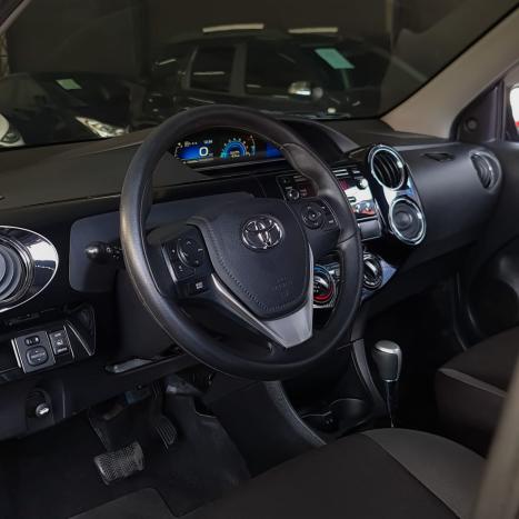 TOYOTA Etios Hatch 1.5 16V 4P FLEX XS AUTOMTICO, Foto 10