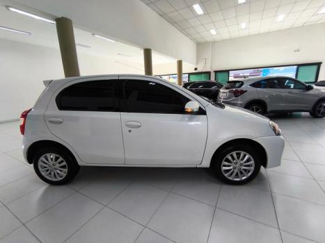 TOYOTA Etios Hatch 1.5 16V 4P FLEX XLS, Foto 9