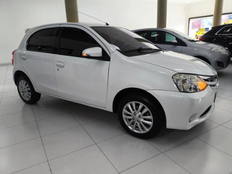 TOYOTA Etios Hatch 1.5 16V 4P FLEX XLS, Foto 15