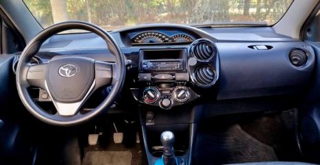 TOYOTA Etios Hatch 1.3 16V 4P FLEX X, Foto 5