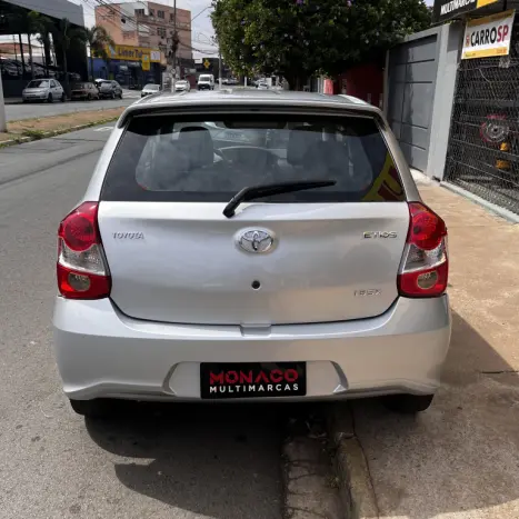 TOYOTA Etios Hatch 1.5 16V 4P FLEX XS, Foto 6