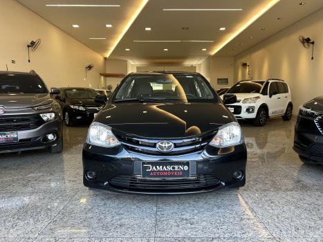 TOYOTA Etios Hatch 1.3 16V 4P FLEX XS, Foto 1