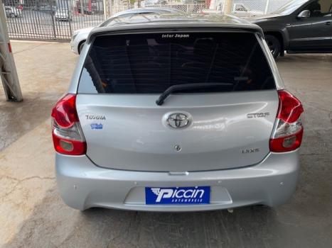 TOYOTA Etios Hatch 1.3 16V 4P FLEX XS, Foto 4