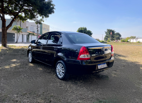 TOYOTA Etios Sedan 1.5 16V 4P FLEX XLS, Foto 4